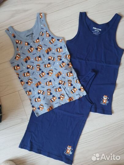 Жилет,куртки,майки на мальчика 8 лет 120-128 разм