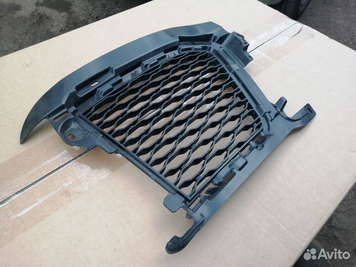 Решетка перед бампера R Range Rover Sport 2 рест