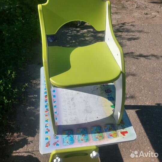 Детский стол и стул