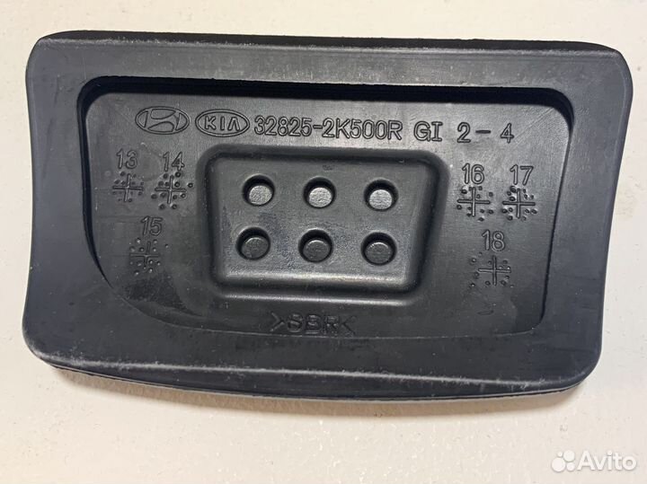 Накладка на педаль тормоза Kia Rio 4