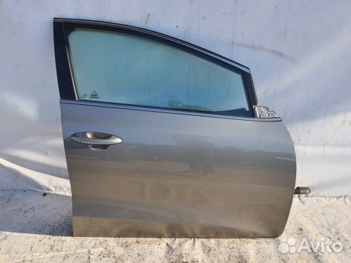 Дверь передняя правая KIA ceed II