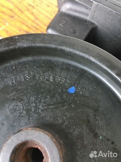 Насос гидроусилителя руля Mercedes C-Class W204