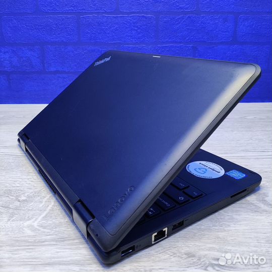 Ноутбук Lenovo ThinkPad 11e