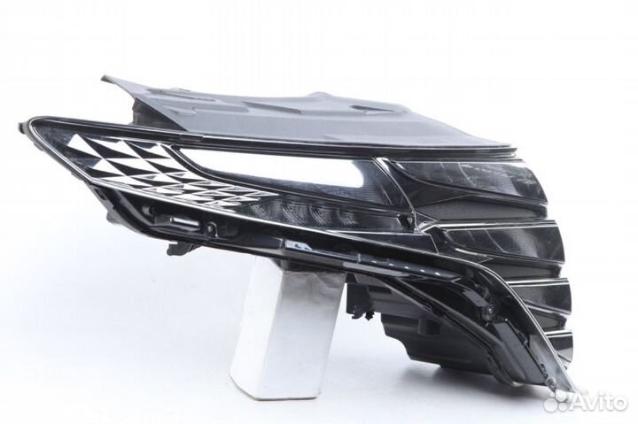 Фара LED лэд светодиодная правая Hyundai Tucson 4