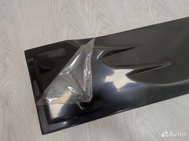 Накладка на крышку багажника Volkswagen T6/T6.1