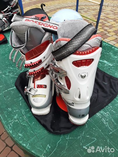 Лыжный комплект для женщины