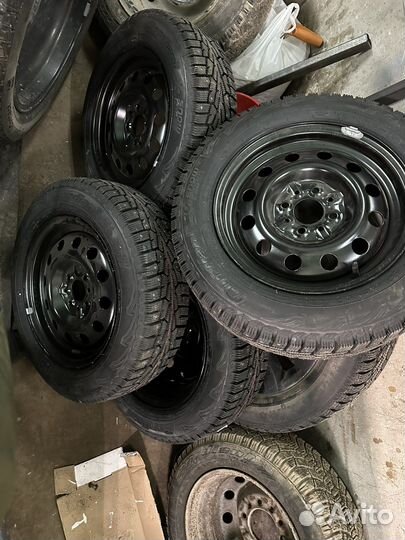 Колеса 14 R новые