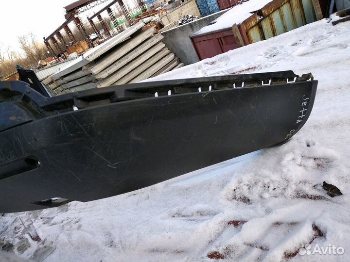 Губа заднего бампера Volkswagen Jetta