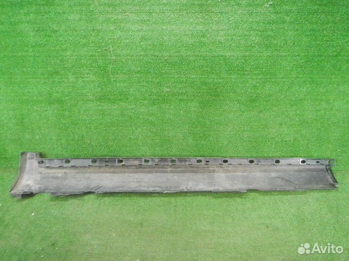 Накладка порога правая Audi A8 D3 (2002-2010)