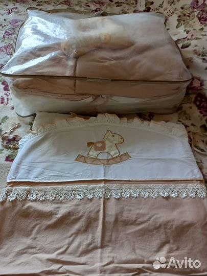 Набор постельных принадлежностей для дет. кроватки
