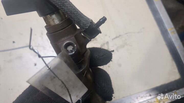 Форсунка топливная Land Rover Discovery 3, 2009