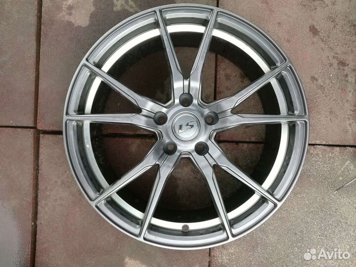 Диск R 18 LS. 1 штука