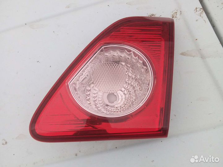 Фонарь задний правый Toyota 150