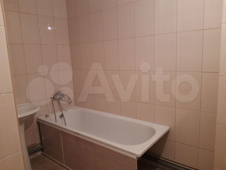 1-к. квартира, 42 м², 4/25 эт.