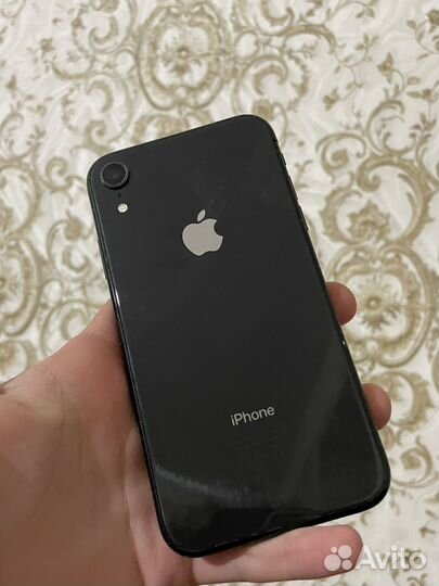 iPhone Xr, 64 ГБ