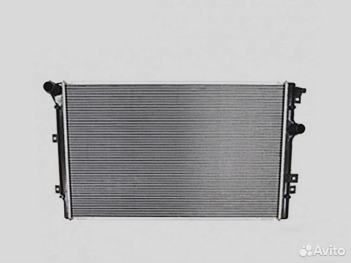 Радиатор охлаждения двигателя VW Тигуан 2007-2016