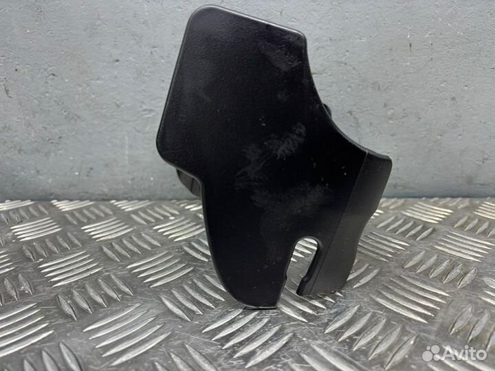 Кожух рулевой колонки Chrysler Voyager 4