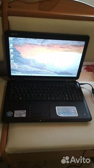 Ноутбук asus 3гб/15.6лед /320гб
