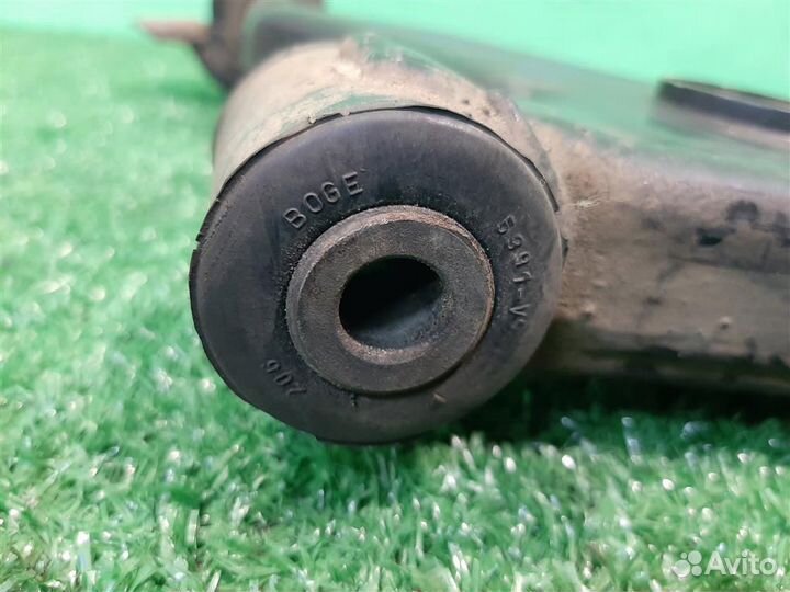 Рычаг передний левый нижний Mitsubishi Space Star