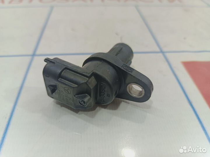 Датчик положения распредвала Mercedes-Benz GLK (X2