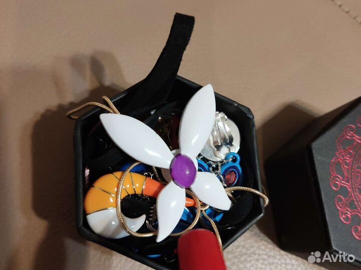 Талисманы леди баг (9шт) в шкатулке