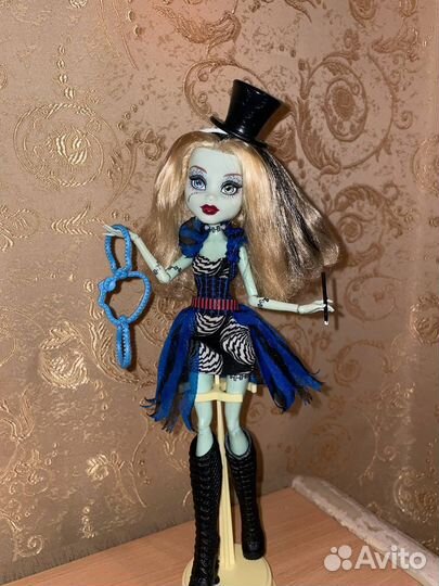 Куклы monster high Френки Штейн