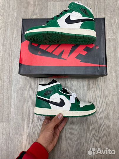 Кроссовки Air Jordan 1 Pine Green (36-45)