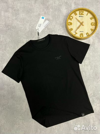 Calvin klein футболка