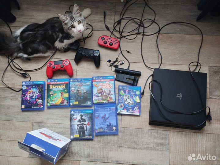 Игровая приставка sony ps4 PRO 1TB