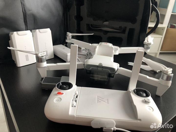 Каадрокоптер Xiaomi Fimi X8 SE combo