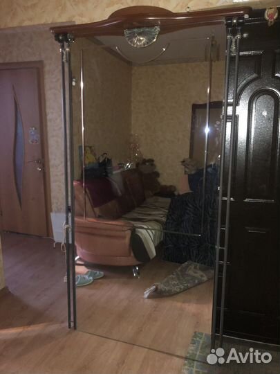 Зеркало огромное, 2 на 1 м, металл и дерево