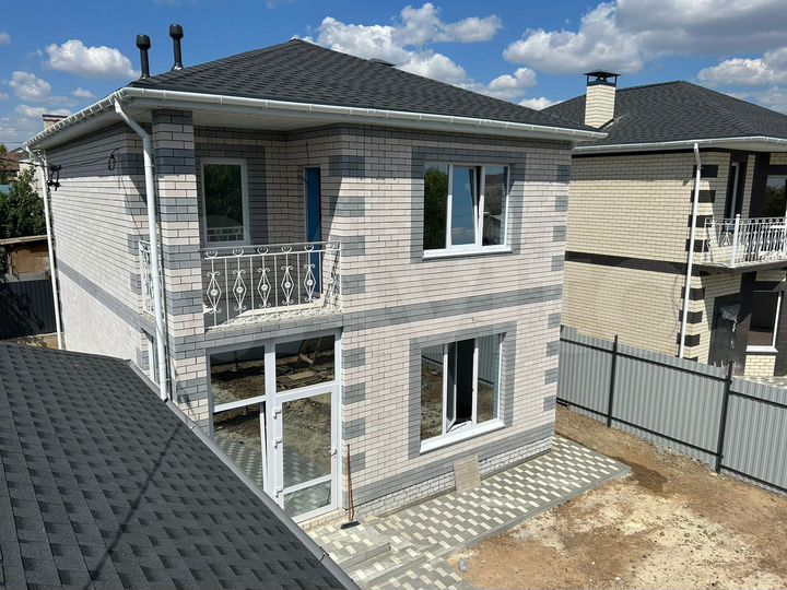 Коттедж 151 м² на участке 3,5 сот.