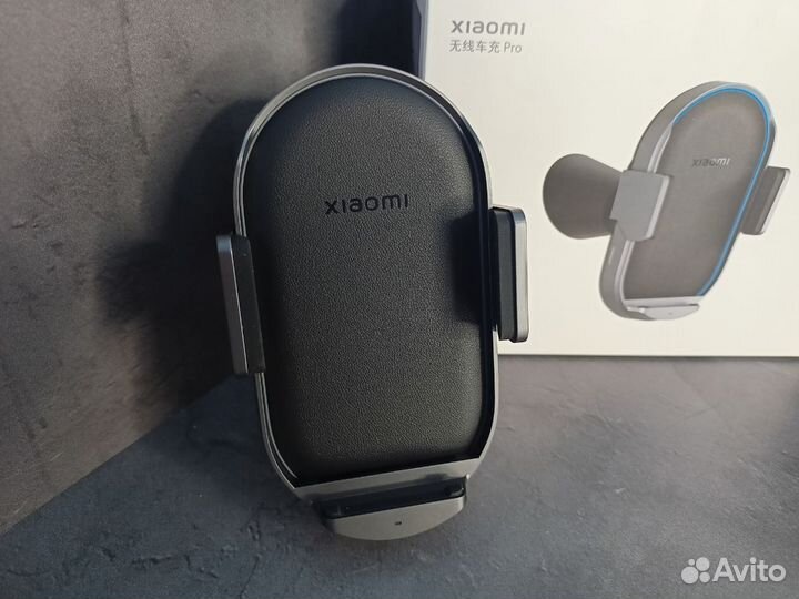 Автомобильное зарядное устройство Xiaomi Wireless