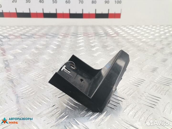 Кронштейн (крепление) Ford Escape 3 2015