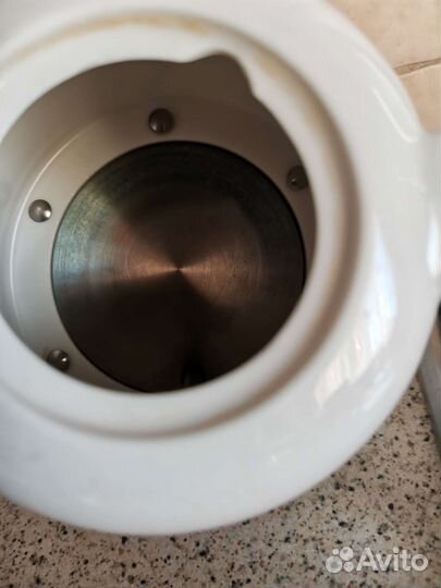 Чайник электрический polaris