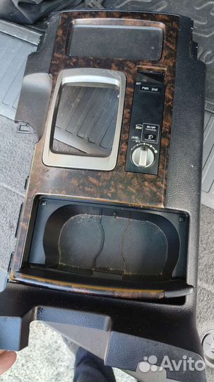 Консоль АКПП от крузака 200