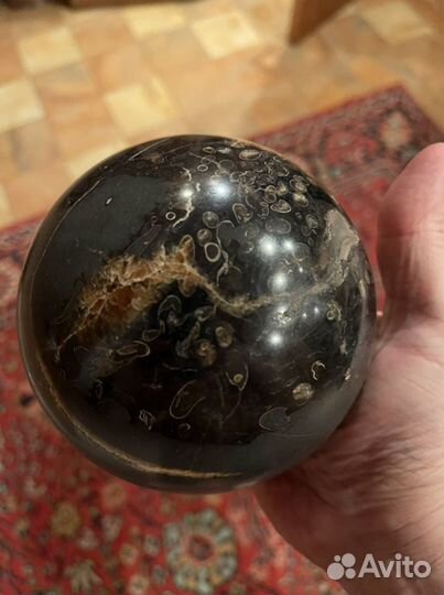 Коллекция шаров из минералов