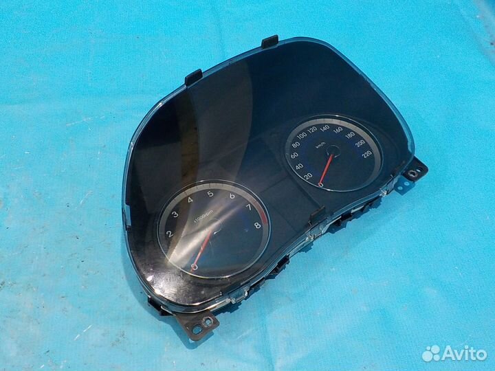 Щиток приборов Hyundai Solaris 2010-2017