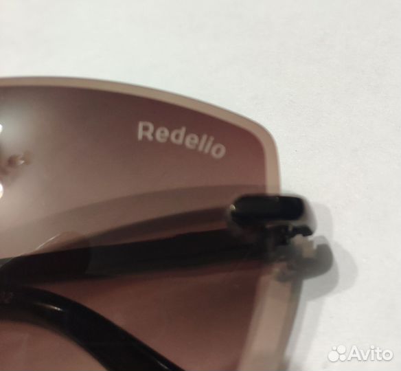 Солнцезащитные очки без оправы женские