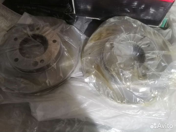 Диски тормозные передние Kia Sorento