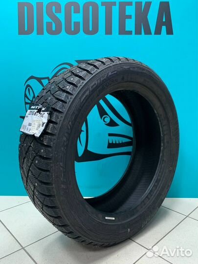 Nitto Therma Spike (NTSPK-B01) 215/50 R17 91E