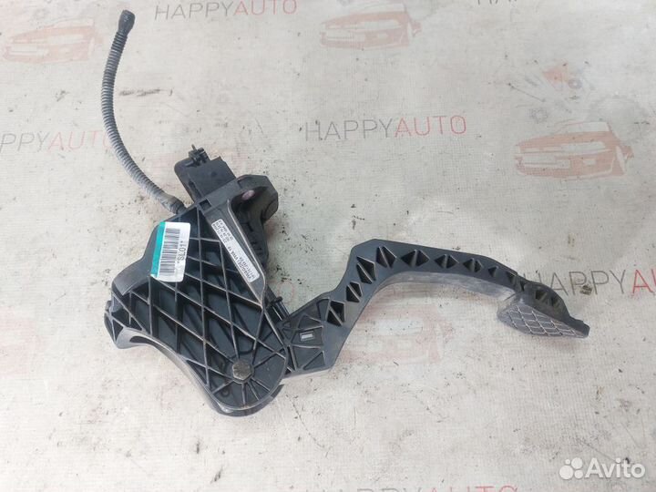 Педаль сцепления Skoda Octavia A5 BSE МКПП