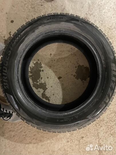 Bridgestone Blizzak Spike-02 205/55 R16