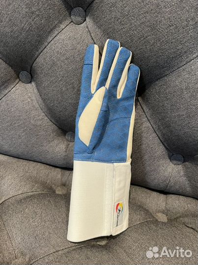 Перчатка для фехтования новая