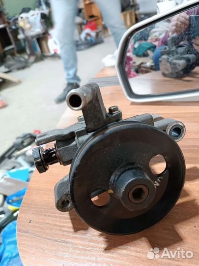 Насос гидроусилителя Kia Sportage 2 G4GC