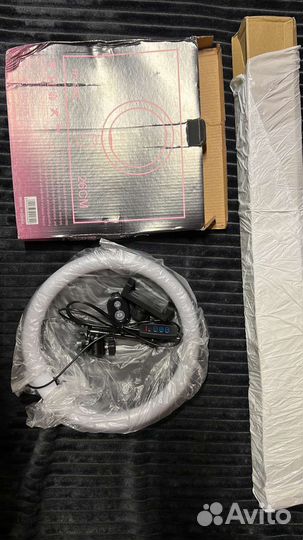 Кольцевая лампа 26см со штативом 2,1 м