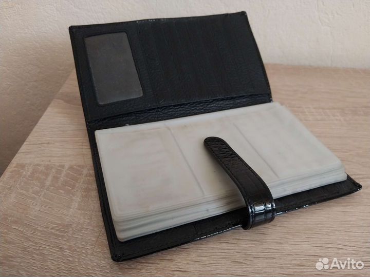 Визитница для визитных карт