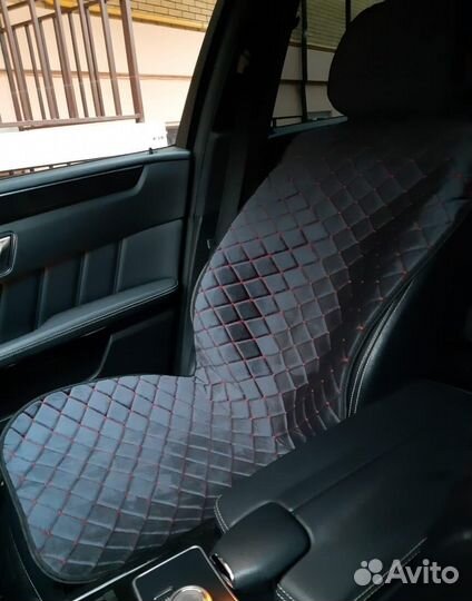 Накидки на сиденья автомобиля