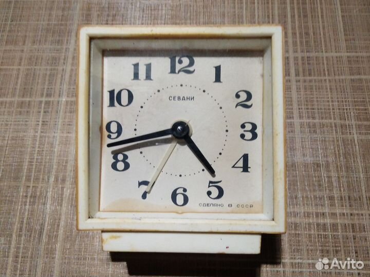 Часы севани