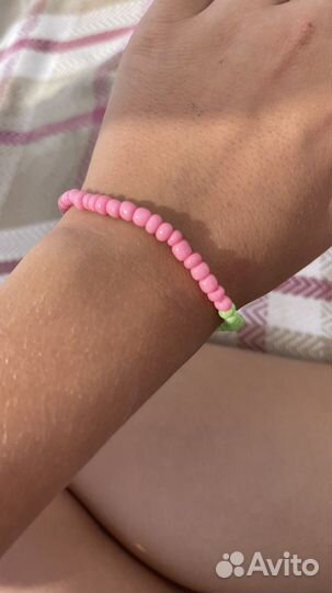 Украшение из бисера